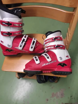 Botas de esquí Nordica rojas para niños niñas