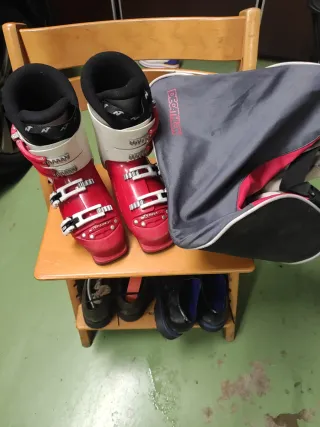Botas de esquí Nordica rojas para niños niñas