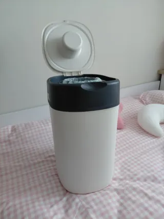 Papelera para pañales