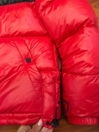 Giubbotto Hugo Bomber Nero/Rosso con gruccia