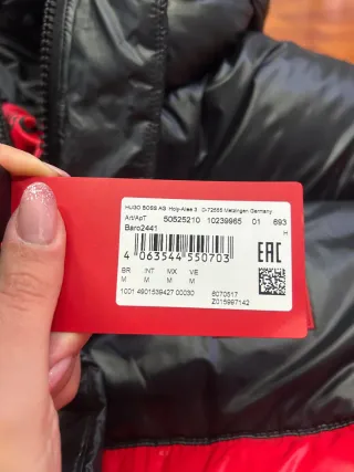 Giubbotto Hugo Bomber Nero/Rosso con gruccia