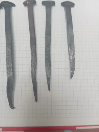 6 clavos forja antiguos metal