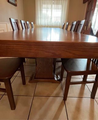 Mesa extensible hasta 6 metros con 10 sillas