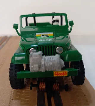 Jeep Laredo+ Carro - Verde - Scalextric sts  4x4