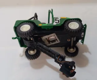 Jeep Laredo+ Carro - Verde - Scalextric sts  4x4