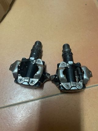 Pedales Shimano MTB