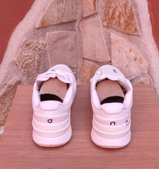 Scarpe On The Roger Pro 2 Nuove