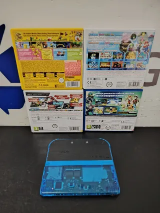 Nintendo 2DS Azul Transparente + 4 Juegos