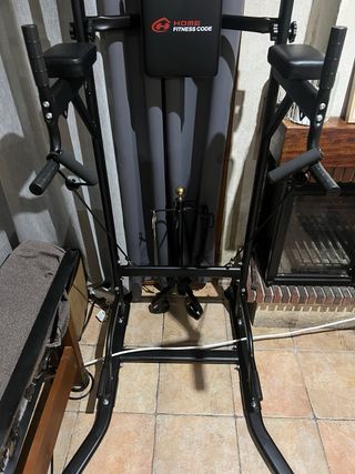 Torre de Calistenia Multifuncional