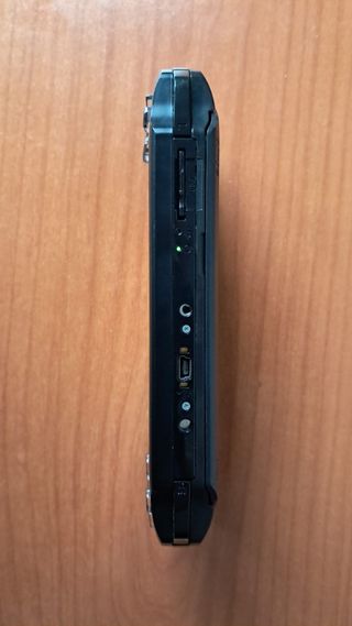 PSP 3000 con giochi e accessori