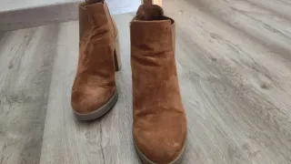 Botines Bershka Marrones Talla 38