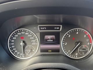 Mercedes Clase B B 180 CDI AMG Line