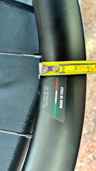 Juego Ruedas Miche Graff Gravel