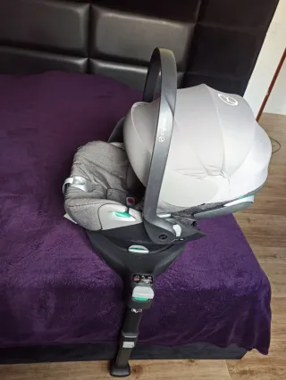 Cadeira auto Cybex Cloud Z i-Size