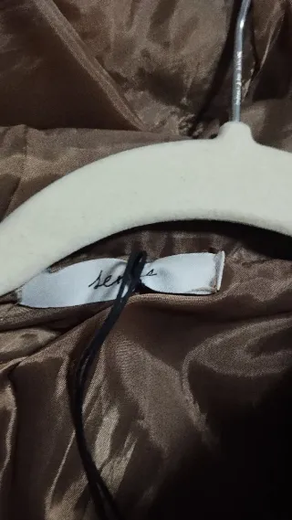 Abrigo trenca cuadros gris y rosa