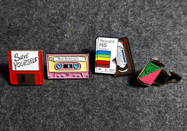 Lote de 5 pins / chapa