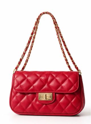 Bolso de hombro rojo con cadena dorada