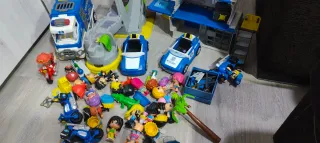 Lote Pinypon: Coche, Moto, Policía y Figuras