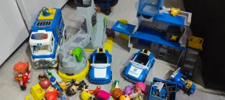 Lote Pinypon: Coche, Moto, Policía y Figuras