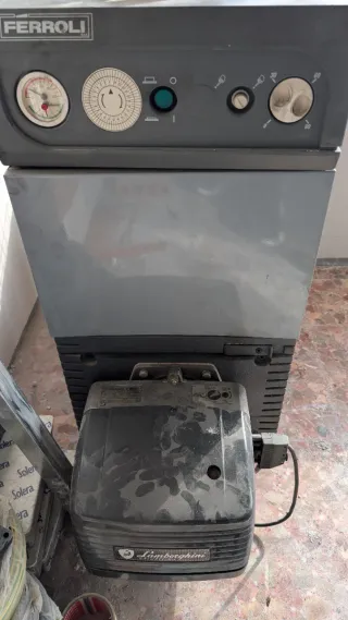 Caldera + Deposito + Bomba