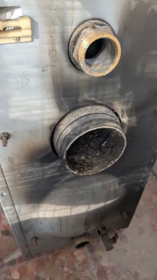 Caldera + Deposito + Bomba