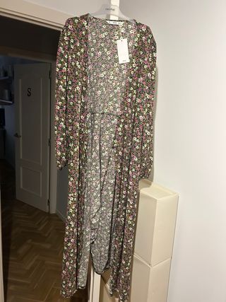 Vestido largo floral Mango talla M