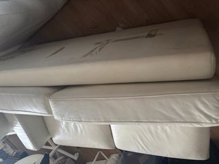 Sofá de piel blanco