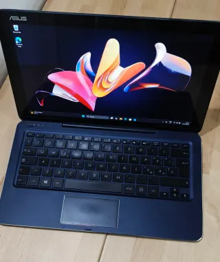 ASUS Tablet Trasformabile con tastiera ITA T300CHI