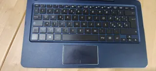 ASUS Tablet Trasformabile con tastiera ITA T300CHI