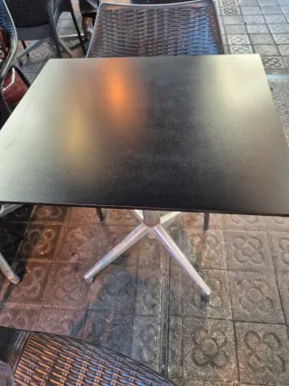 12 tavoli da terrazza pieghevoli semi-nuovi 60x70