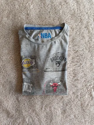 Lote 2 camisetas niño 5-6 años