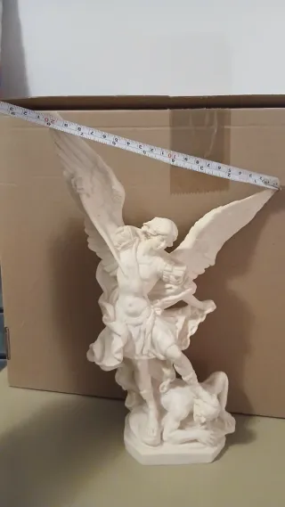 Figura San Miguel Arcángel