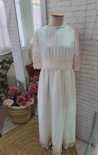 Vestido de Comunión Blanco Roto Encaje