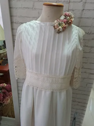 Vestido de Comunión Blanco Roto Encaje