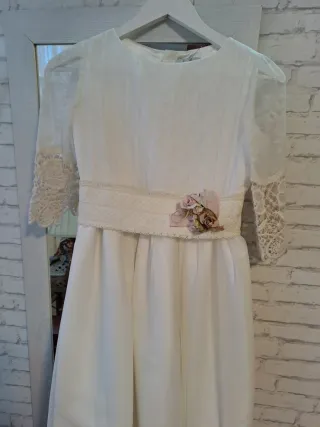 Vestido de Comunión Blanco Roto Encaje