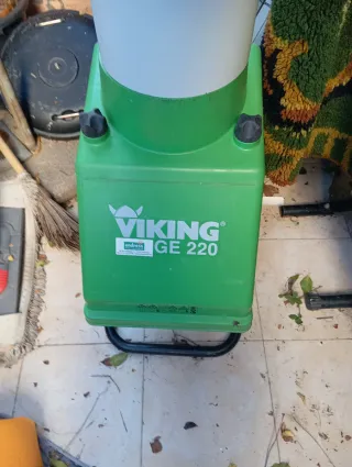 Trituradora ramas Viking GE 220