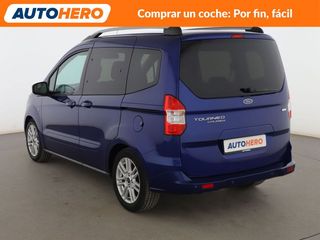 Ford Tourneo Courier 1.0 EcoBoost Titanium