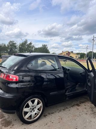 SEAT Ibiza 2003