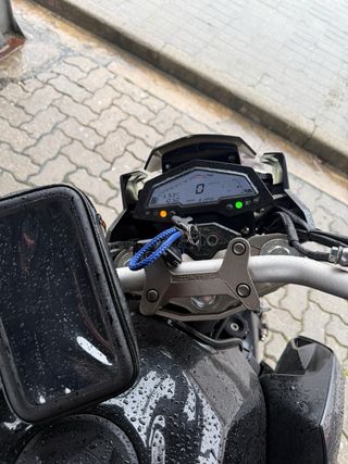 Zontes Z125 Negra y Amarilla