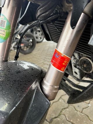 Zontes Z125 Negra y Amarilla