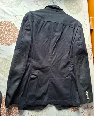 Chaqueta Zara Man Negra
