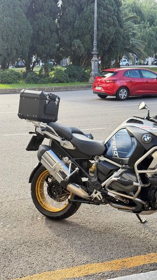 BMW R 1250 GS Adventure 28.700 km FULL EQUIPE!!
