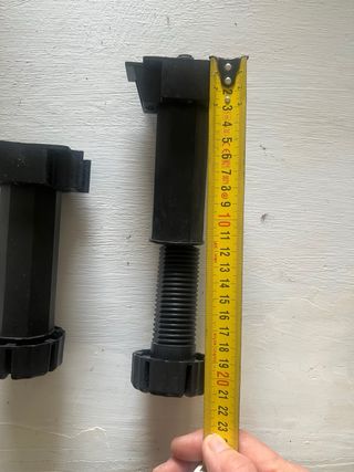 14 Patas Ajustables para Muebles