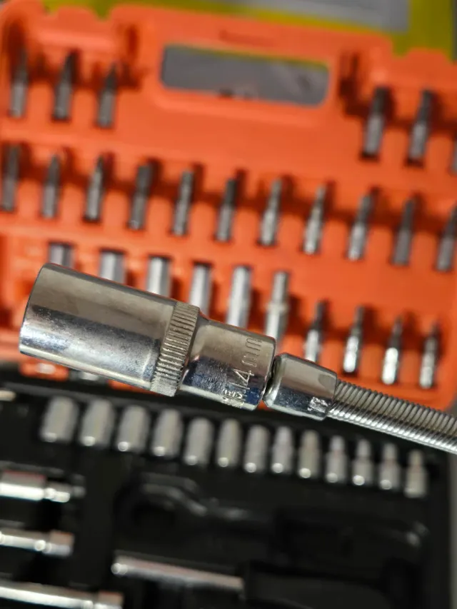 Maletín de Herramientas 53 Piezas Medidas 1/4