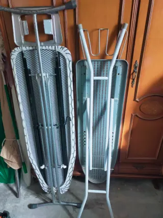 2 tablas de plancha (sin tela 15 € cada una