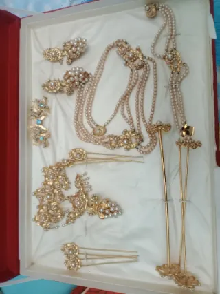 Aderezo oro valenciana perlas y oro