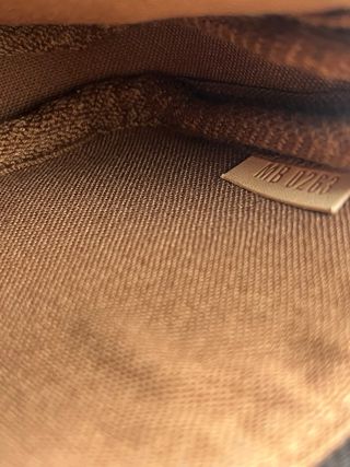 Louis Vuitton Mini Pochette M58009