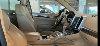 Porsche Cayenne Turbo 4.8 v8 520cv 07/2016