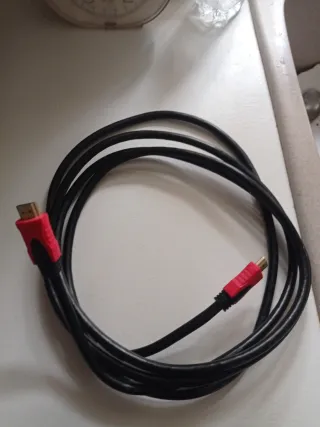 Cavo HDMI Rosso e Nero