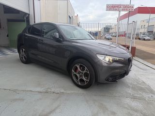 Alfa Romeo Stelvio 2022